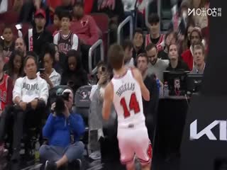 NBA季前赛 步行者VS马刺 20251018封面图