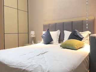 【探花精选】很懂诱惑的妹子使用灵活小舌头在小哥身上游走 引得小哥心痒痒封面图